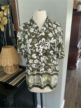 Ocean Current Olive Green and White Floral Button-Down Shirt